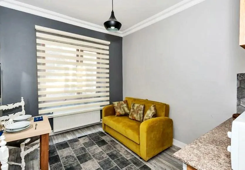 ** Hotel Cirrus Suites Tomtom Istanbul Turkey