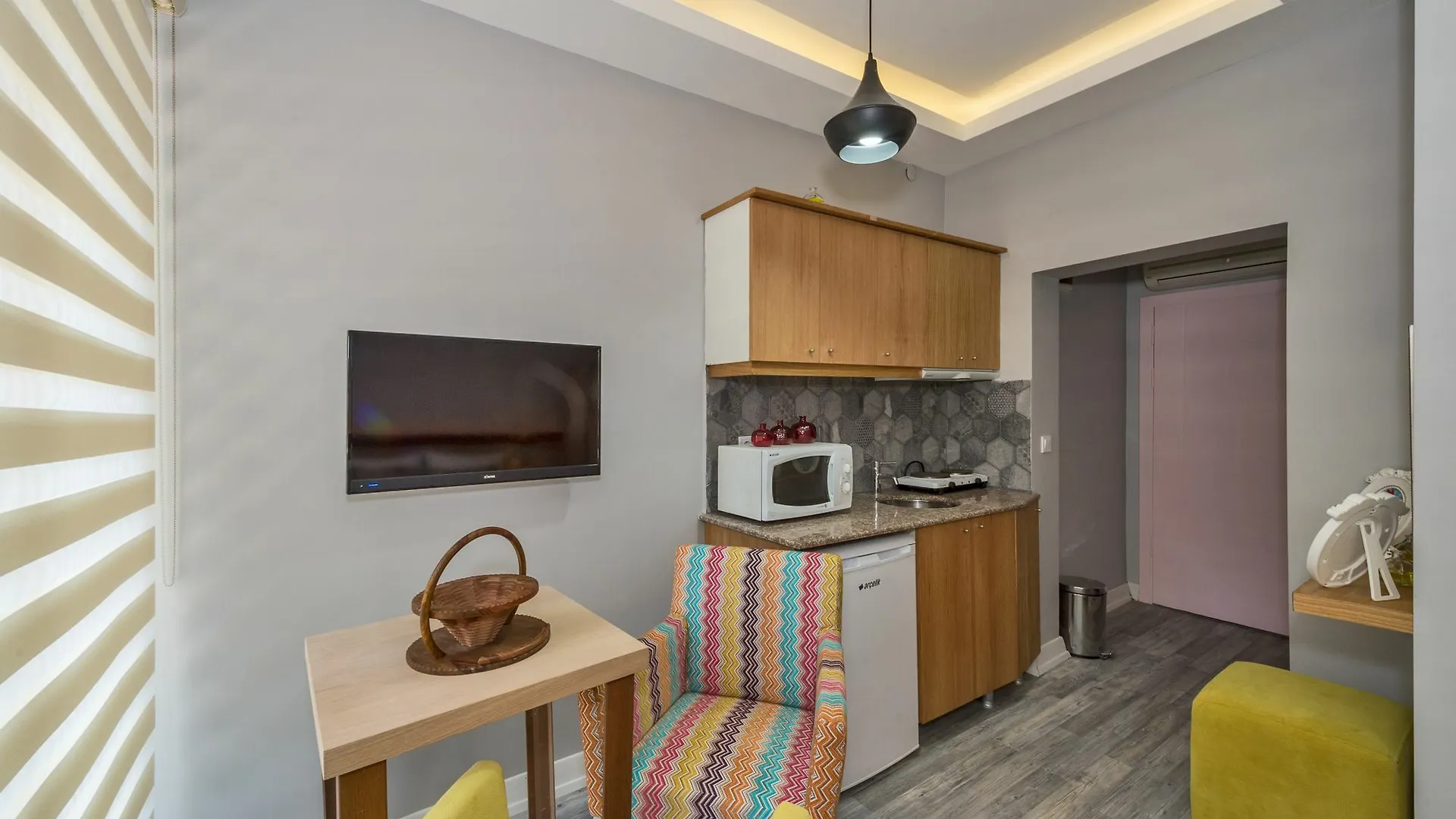 Cirrus Suites Tomtom Istanbul Hotel