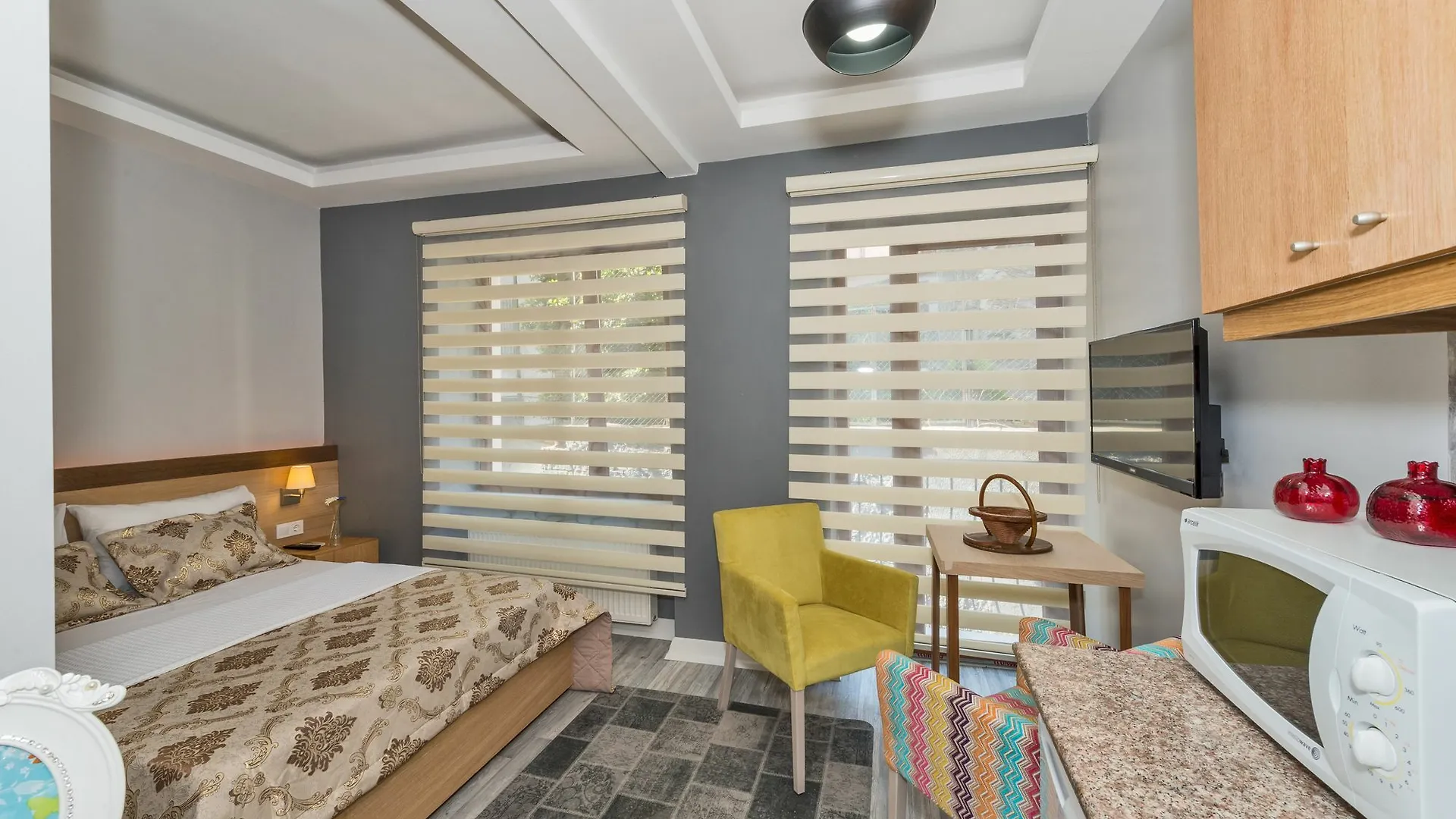 Cirrus Suites Tomtom Istanbul 2*,