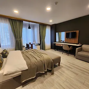 Ξενοδοχείο Taksim Landhouse