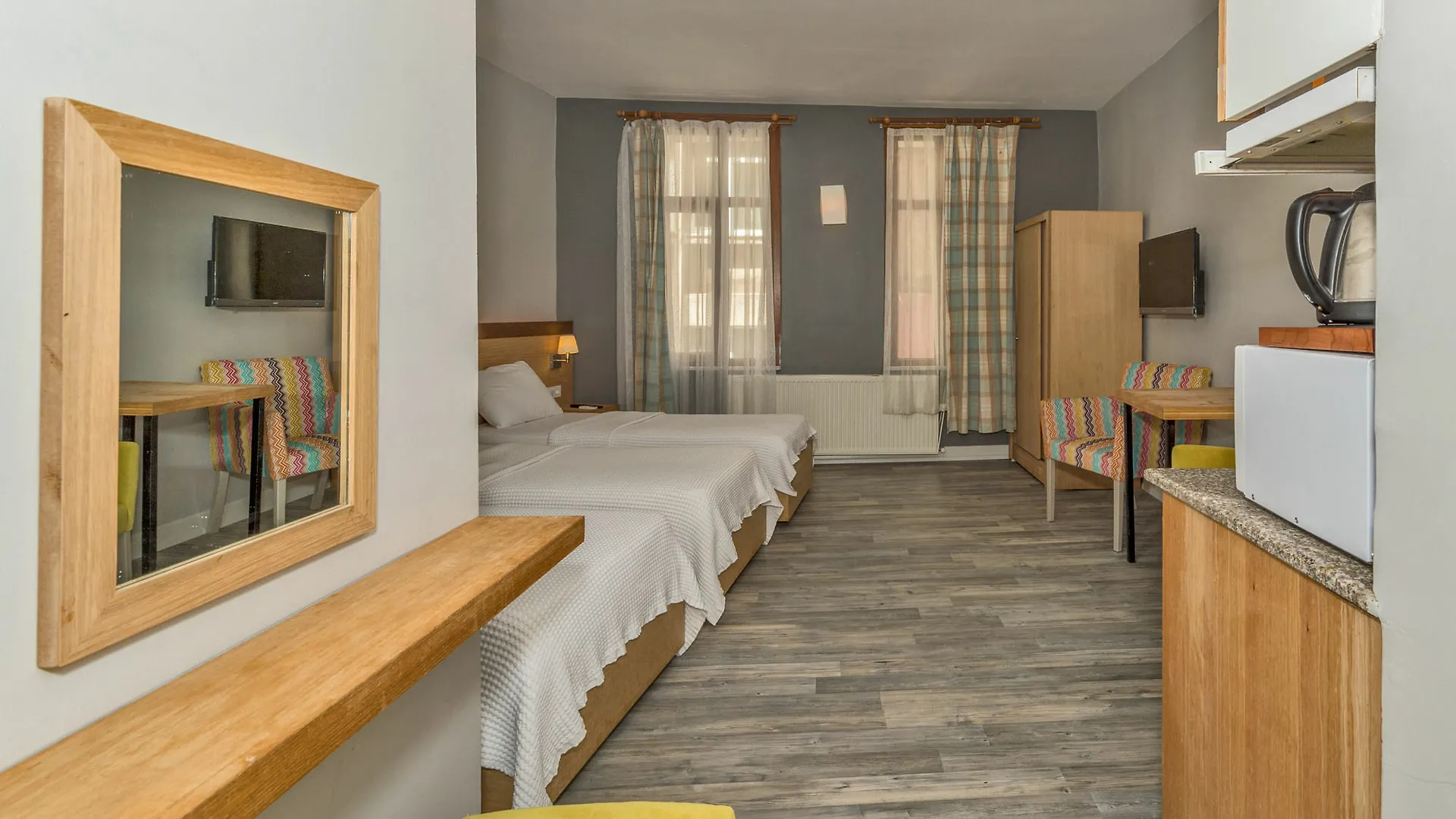 Cirrus Suites Tomtom Istanbul 2*,  Turkey