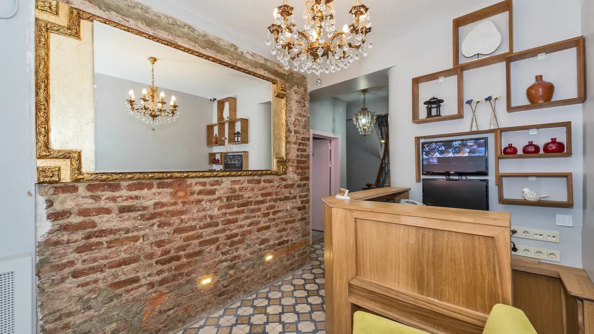 Hotel Cirrus Suites Tomtom Istanbul